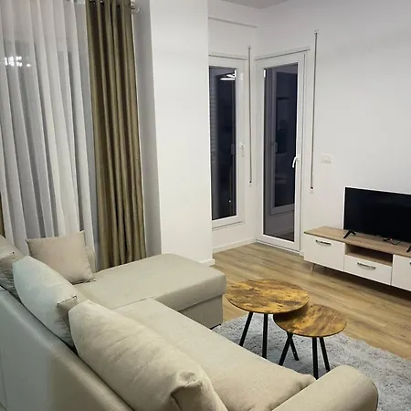 Vini 2 Apartament *